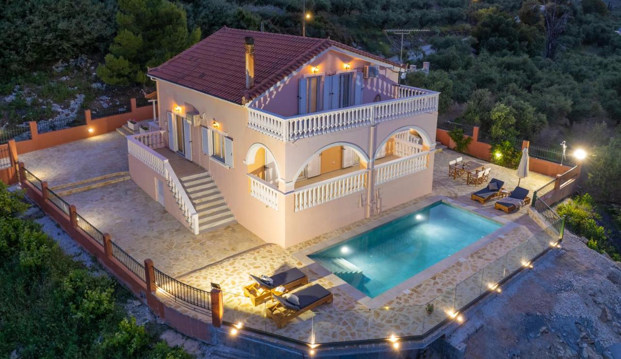 Villa Diana Lagopodhon Bagian luar foto